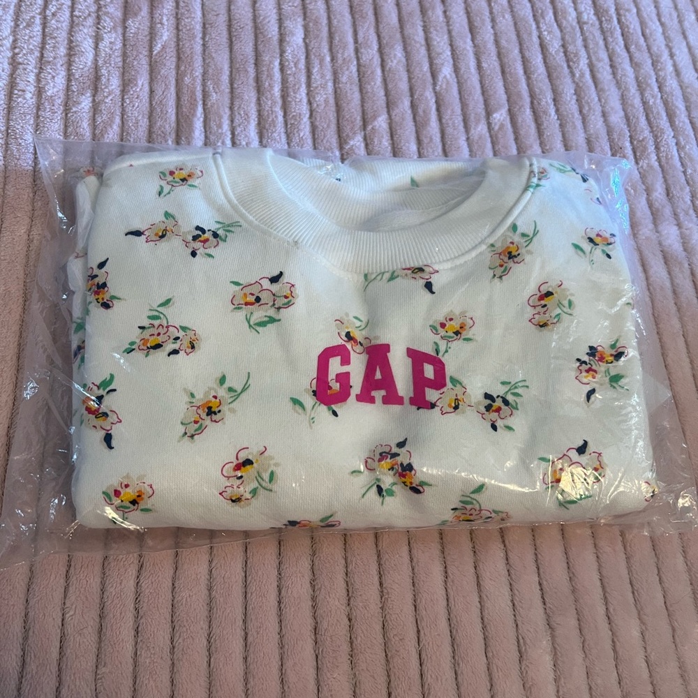Gap 2pc floral sweatsuit set, size 3 years (3T, 33-36lbs)